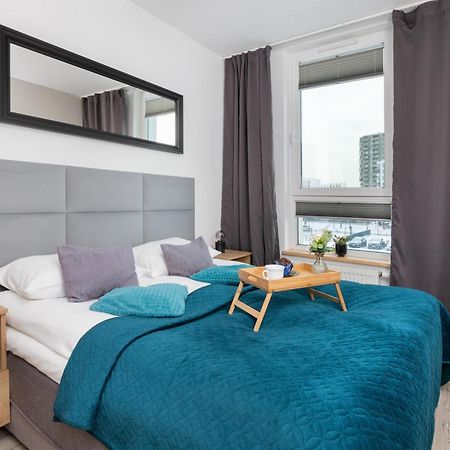 Solvo Apartment With Balcony & Parking Gdansk Przymorze By Noclegi Renters Екстер'єр фото